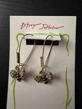 Betsey Johnson Bee Drop Earrings